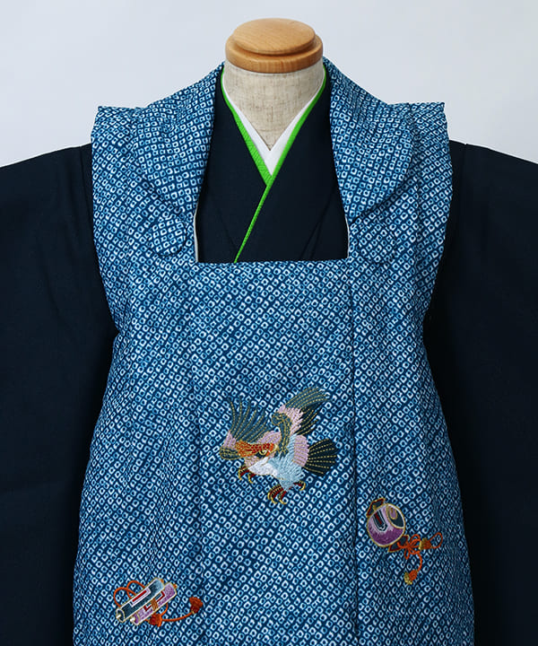 七五三(三歳男の子)レンタル | 紺無地 青い絞り柄の被布
