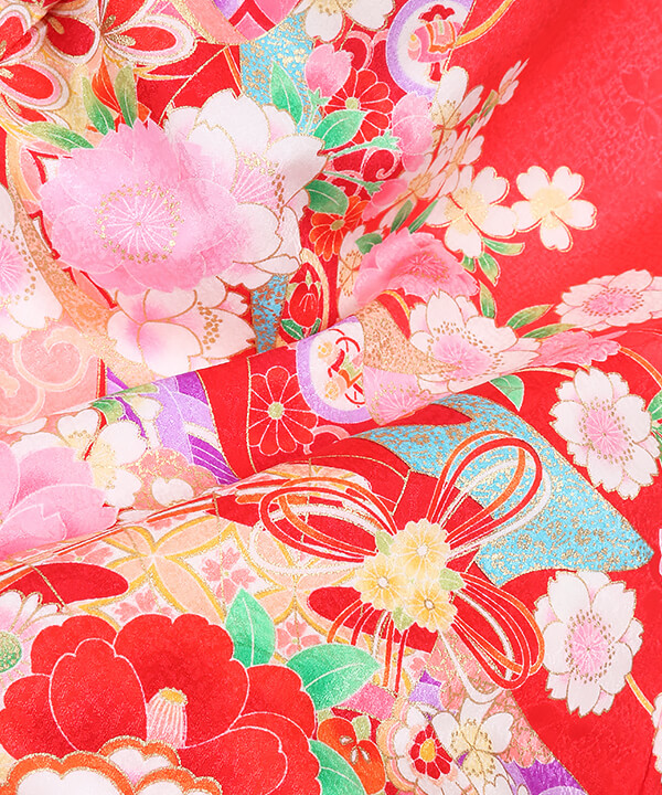 産着(お宮参り)|赤地 季節の花々と鞠