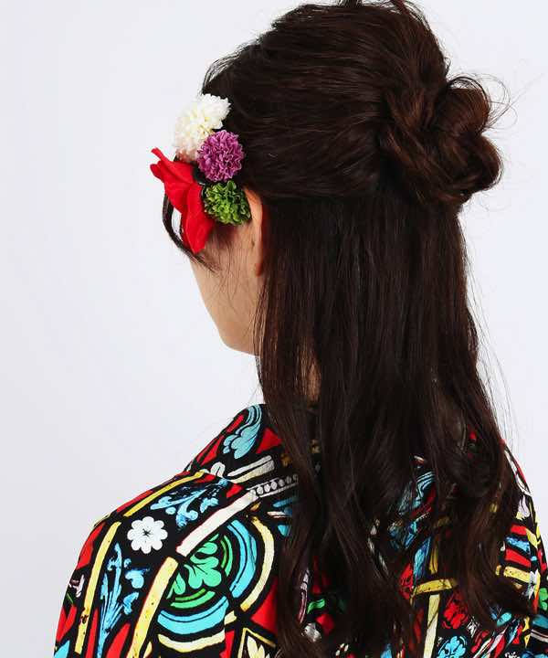 髪飾りレンタル | 一輪の赤椿と彩色マム