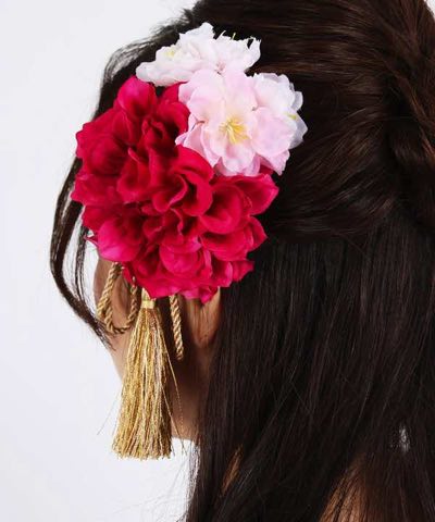 髪飾り | ビビッドピンクダリアに淡桃小花