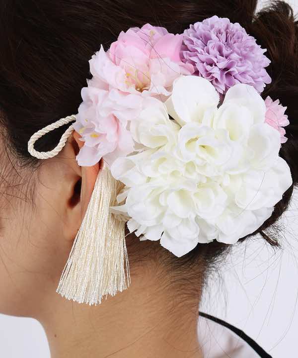 髪飾りレンタル | ホワイトダリアにパステル小花