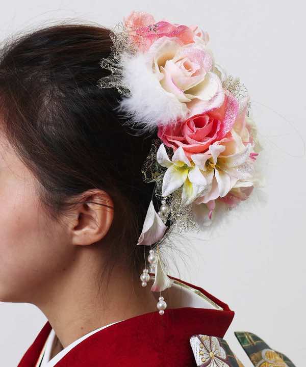 髪飾りレンタル | ラメ入りのバラとユリ
