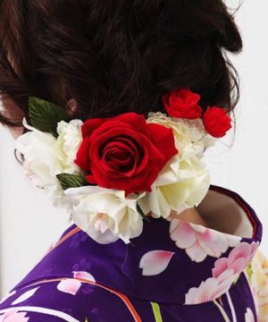 髪飾り | 大きな紅白の薔薇