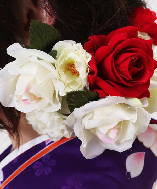 髪飾りレンタル | 大きな紅白の薔薇