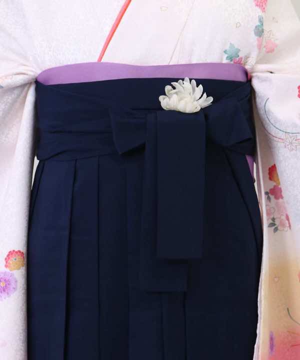 卒業式袴レンタル | 白磁の清廉花結び