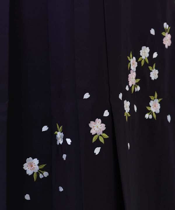 卒業式袴レンタル | 薄金の花結びと霞藤桜流