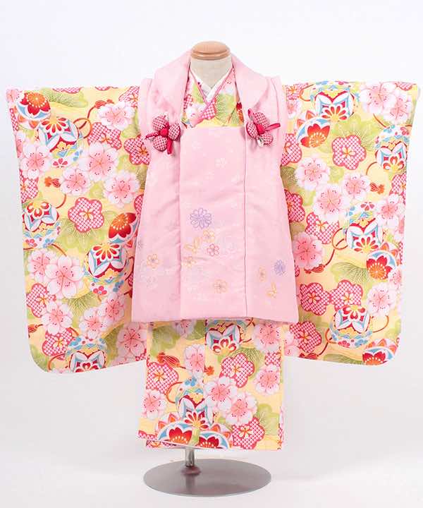 七五三(三歳)レンタル | 黄色地に鞠と花々　薄ピンク被布に刺繍