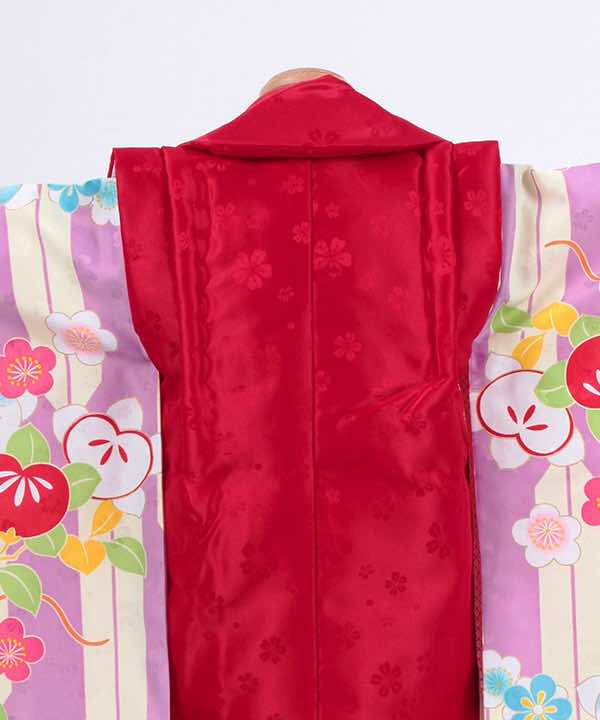 七五三(三歳)レンタル | 紫地にクリーム色矢絣　葵と梅文　赤被布に刺繍
