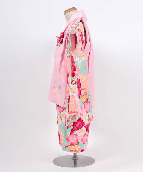 七五三(三歳)レンタル | 薄ピンク地に鞠と牡丹と桜　ピンク被布に刺繍