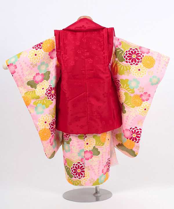 七五三(三歳)レンタル | 薄ピンク地に桜と八重菊と松文　小花の赤被布