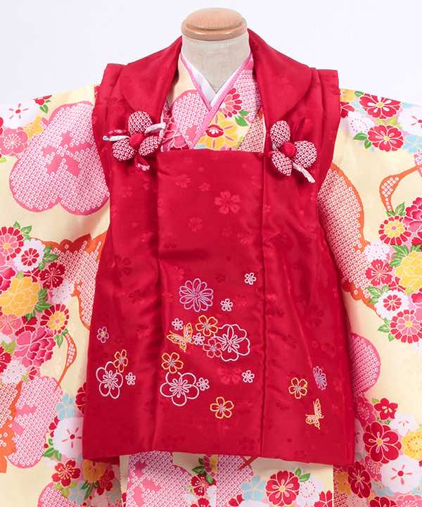 七五三(三歳)レンタル | 薄黄色地に絞り調の梅と鶴に花輪文  小花の赤被布