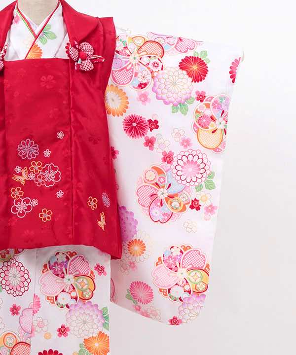 七五三(三歳)レンタル | 白地に桜と梅と菊の花 小花の赤被布 半襟紗綾形