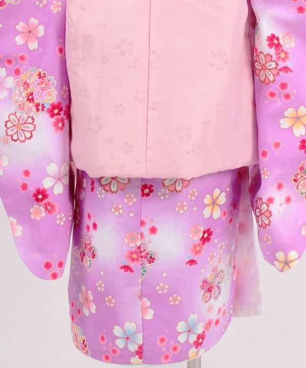 七五三(三歳)レンタル | 濃ピンク地に小桜 小花の薄ピンク被布
