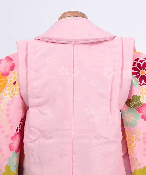七五三(三歳)レンタル | 薄ピンク地に松と菊 小花の薄ピンク被布