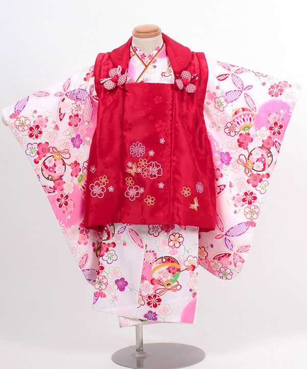 七五三(三歳)レンタル | 白地に鈴と桜 小花の赤被布