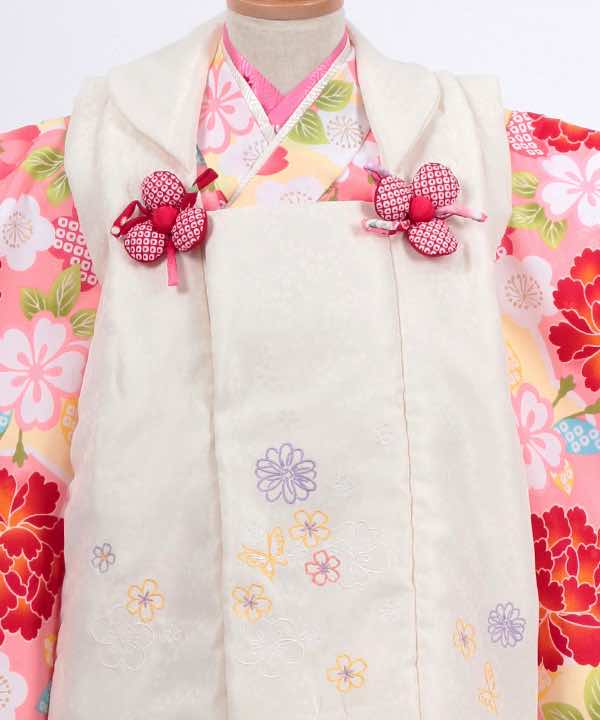 七五三(三歳)レンタル | 薄ピンク地に桜と菊と絞り調  小花の白被布