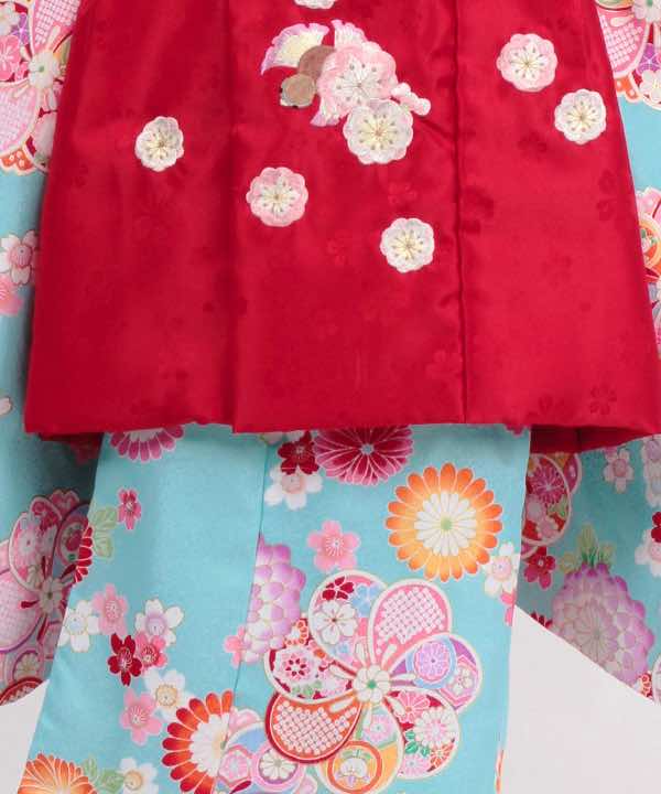 七五三(三歳)レンタル | 水色地に菊と桜 小花の赤被布