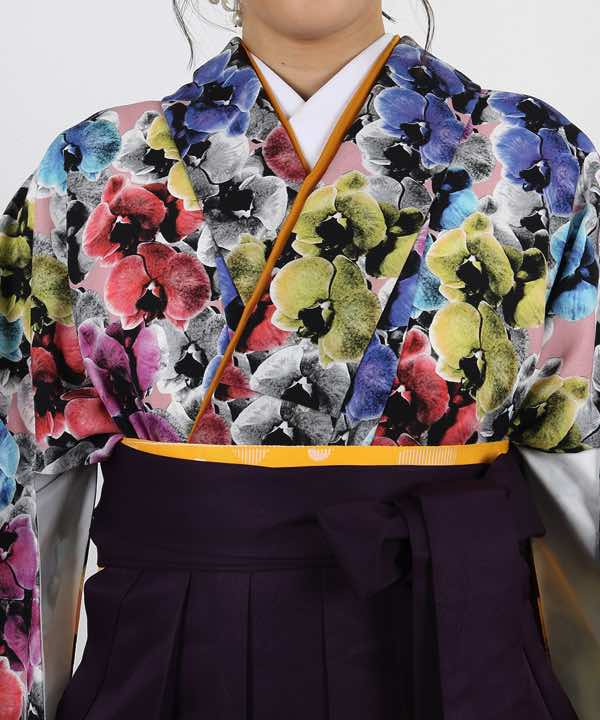卒業式袴レンタル | 白地にカラフル蘭の総柄 濃紫袴