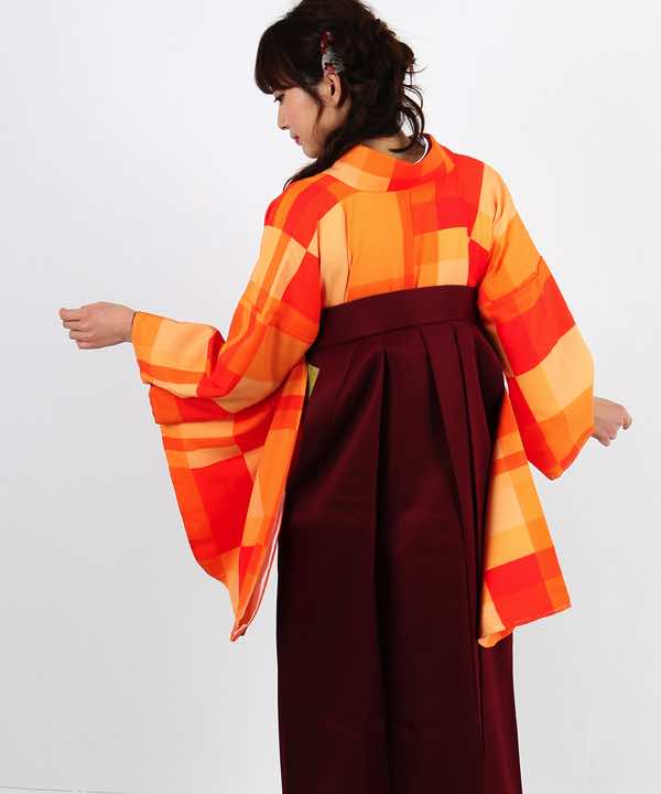 卒業式袴レンタル | オレンジの濃淡 大小チェック柄 臙脂袴 | hataori