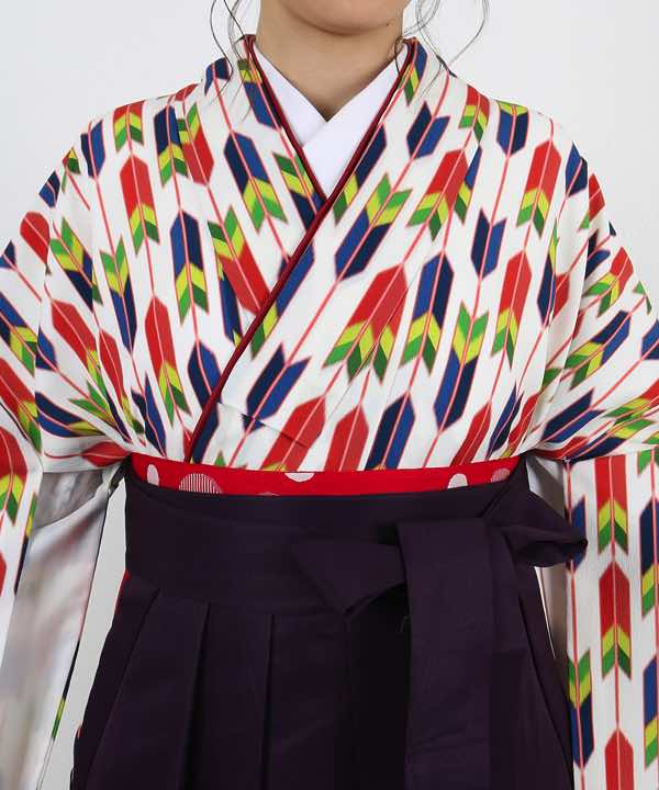 卒業式袴レンタル | 白地に赤と青の矢絣 濃紫袴