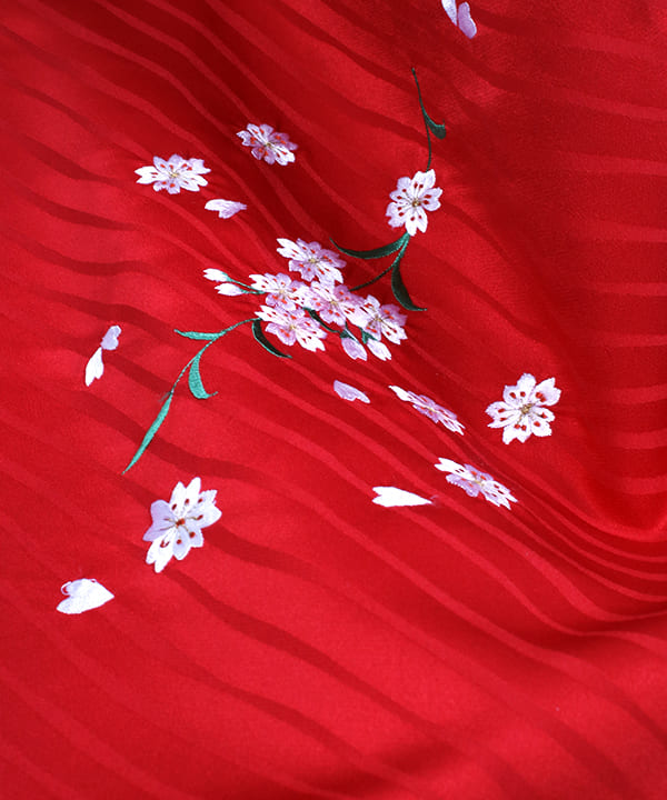卒業式袴レンタル | 赤地ストライプに桜 紺無地袴