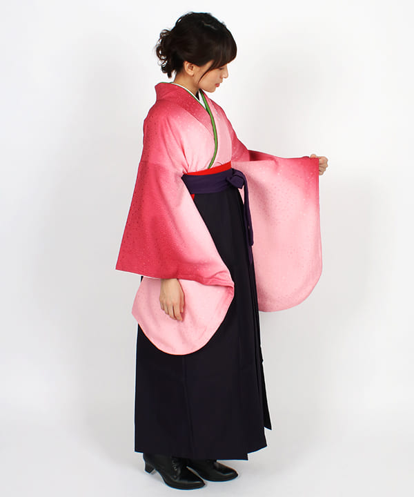 卒業式袴レンタル | ピンク地に薄ぼかし 紫地に濃淡ストライプ袴