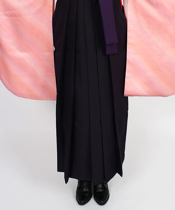 卒業式袴レンタル | ピンクとオレンジのストライプ暈し 紫地に濃淡ストライプ袴
