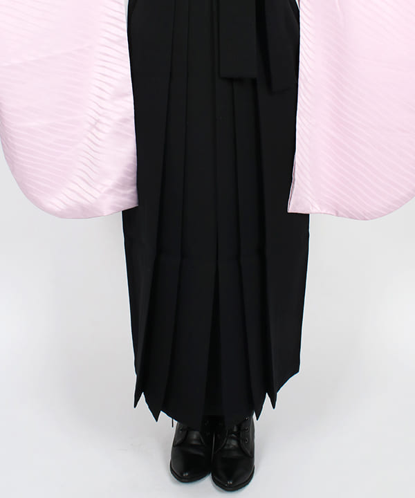 卒業式袴レンタル | 薄紫地に斜めのストライプ 黒無地袴
