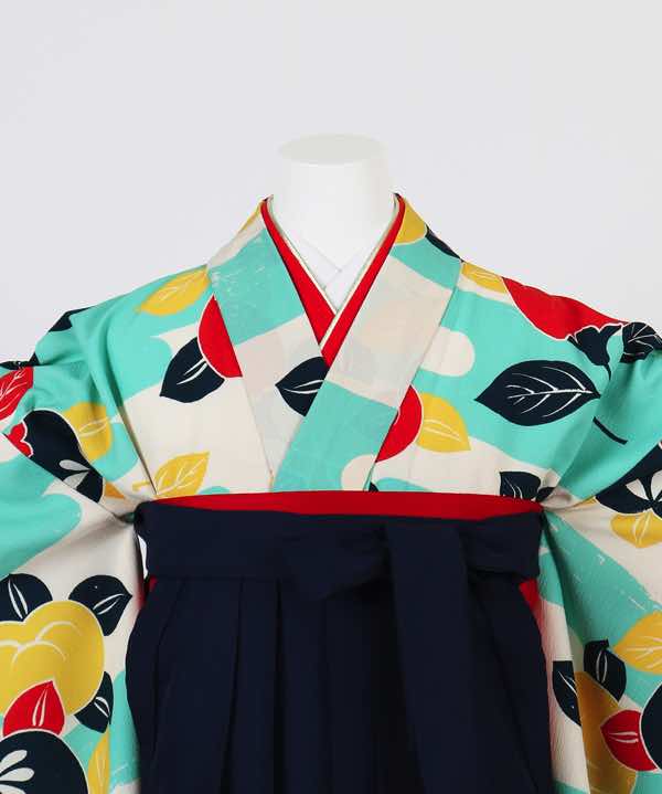 卒業式袴(小学生用)レンタル | 水色×白 霞と橘 刺繍入り紺袴