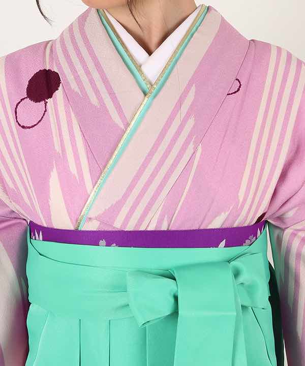 卒業式袴レンタル | 薄ピンク地に縞柄 翡翠色袴