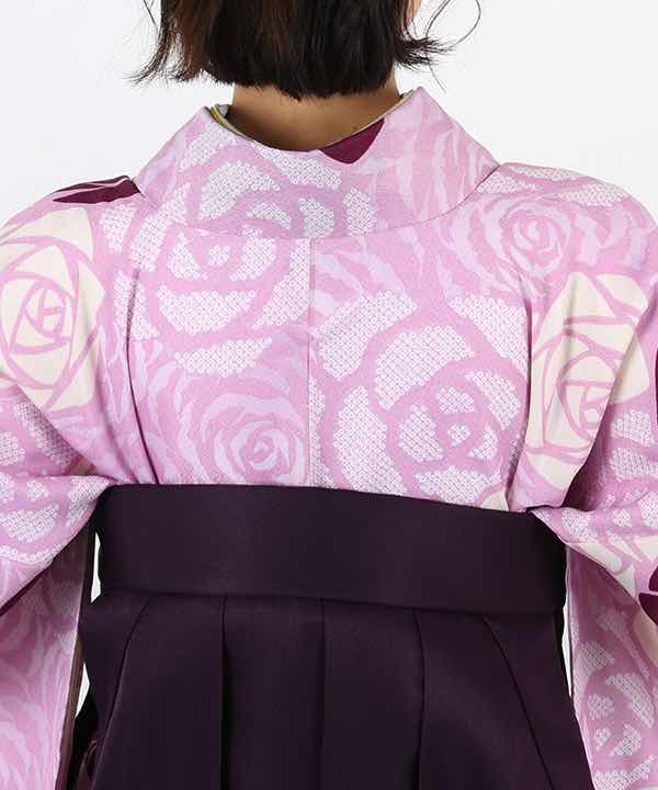 卒業式袴レンタル | 薄ピンク地に絞り調の薔薇 濃紫袴