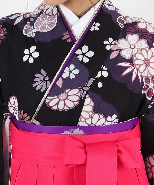 卒業式袴レンタル | 濃紫地に菊と桜 濃ピンク袴