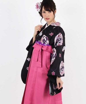 卒業式袴 | 濃紫地に花丸文 ピンク袴