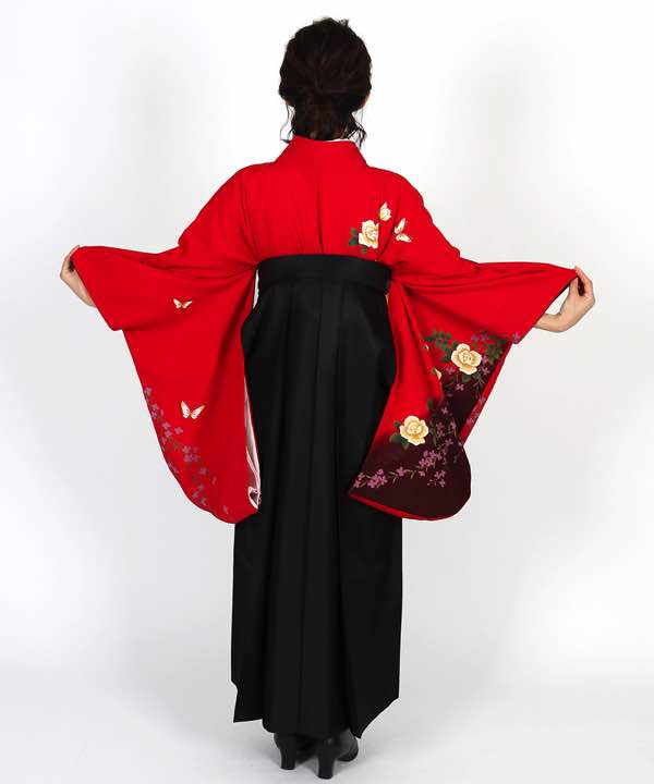 卒業式袴レンタル | 赤地に薔薇と蝶 花と熨斗の黒袴