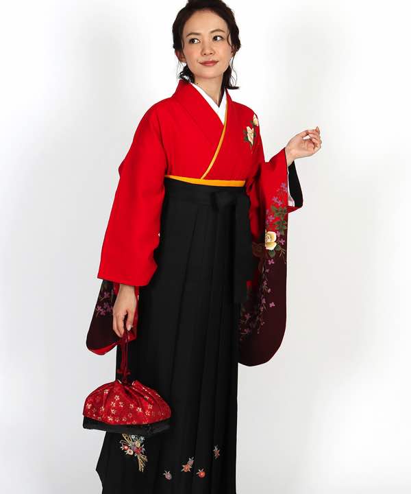 卒業式袴レンタル | 赤地に薔薇と蝶 花と熨斗の黒袴