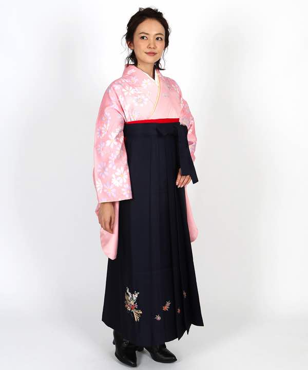 卒業式袴レンタル | 薄ピンク地に小花 花と熨斗の濃紺袴