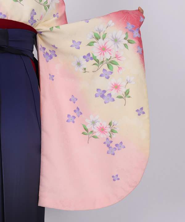卒業式袴レンタル | ピンク×クリームに小花 薄暈し入り紺袴