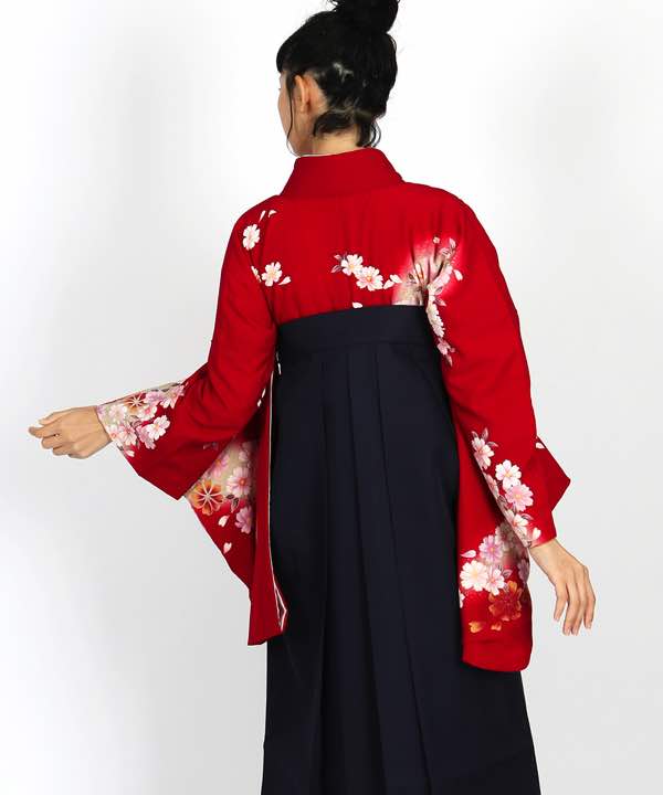 卒業式袴レンタル | 赤地に暈しと桜の花 濃紺袴