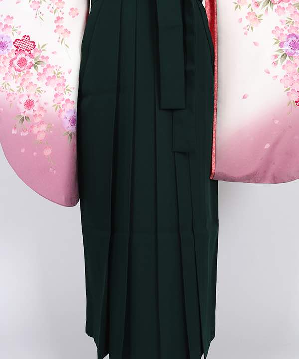 卒業式袴レンタル | 白地に桜の花 濃緑袴