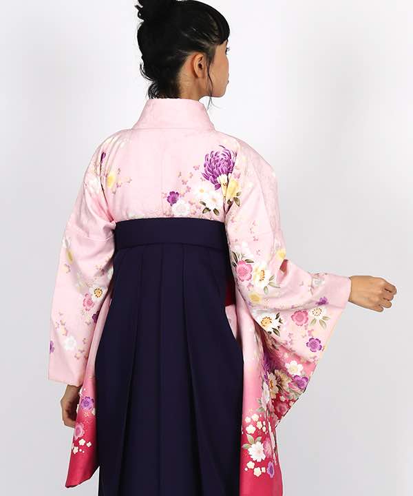卒業式袴レンタル | 薄ピンク地に桜の花 紫袴