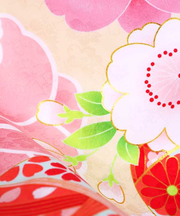 七五三(三歳)レンタル | クリーム地に満開の桜 薄ピンクに鞠の被布