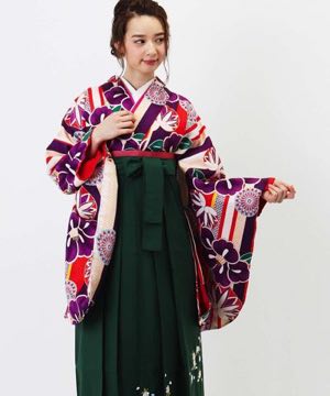 卒業式袴 | 紫の縦縞に椿 深緑刺繍袴