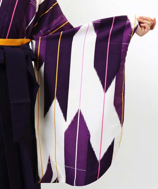 卒業式袴レンタル | オフホワイトと紫の矢絣 紫無地袴