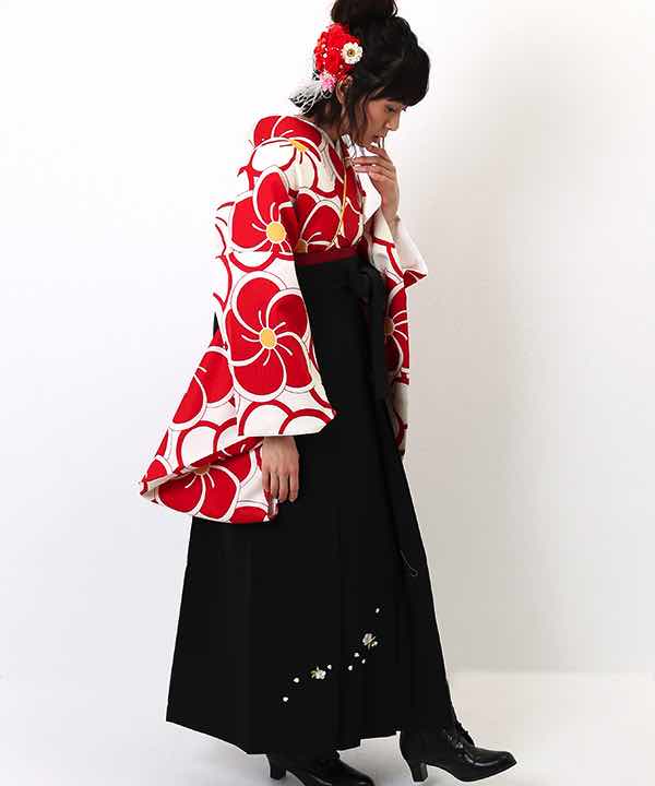卒業式袴レンタル | 白地に大輪の紅白梅文様 刺繍入り黒袴(L)
