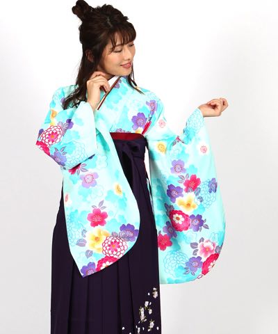 卒業式袴レンタル | 水色地に菊と桜 桜の刺繍入り紫袴