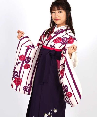 卒業式袴レンタル | 生成色地に紫ストライプと薔薇 紫袴