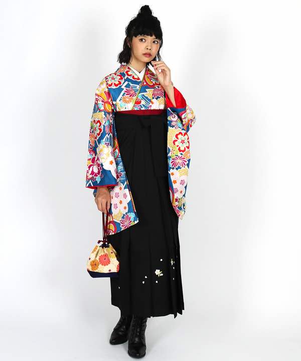 卒業式袴レンタル | 青地に菊と梅に桜 刺繍入り黒袴