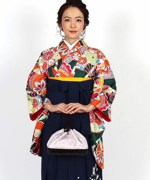 卒業式袴レンタル | 濃緑地に菊と松と扇 刺繍入り濃紺袴